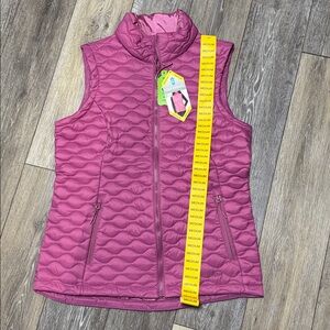 NWT Free Country Berry Tarnish Quilted Vest